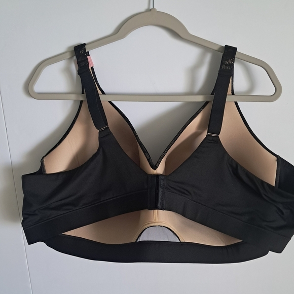 Cacique Braz Women's The Modern Collection Size 54C Lightly Lined No Wire - Picture 3 of 11